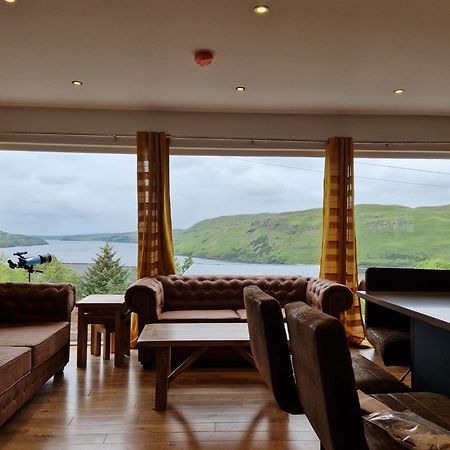 Luxury Cottage With Stunning Views By Fairy Pools 4 Carbost  Extérieur photo