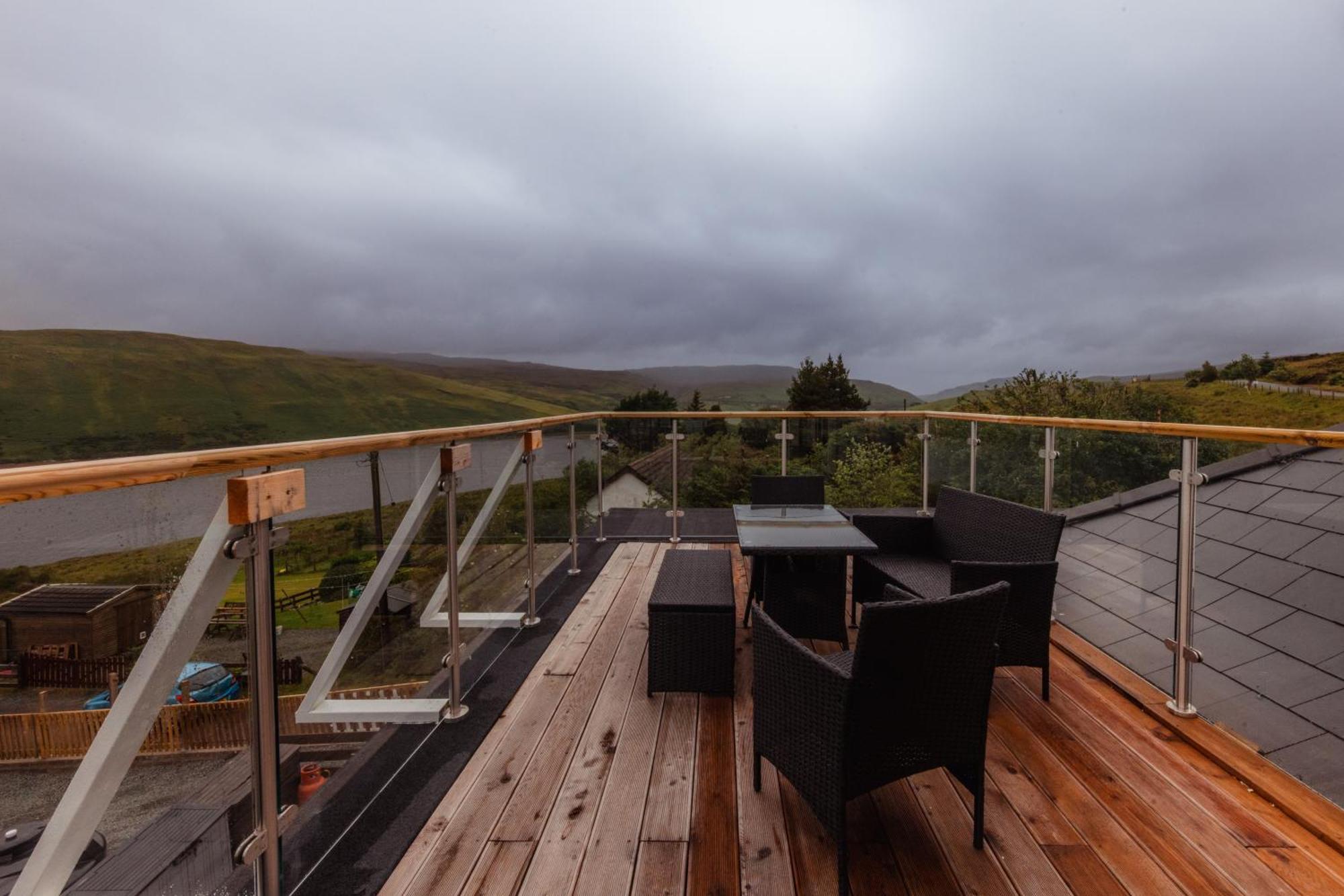 Luxury Cottage With Stunning Views By Fairy Pools 4 Carbost  Extérieur photo