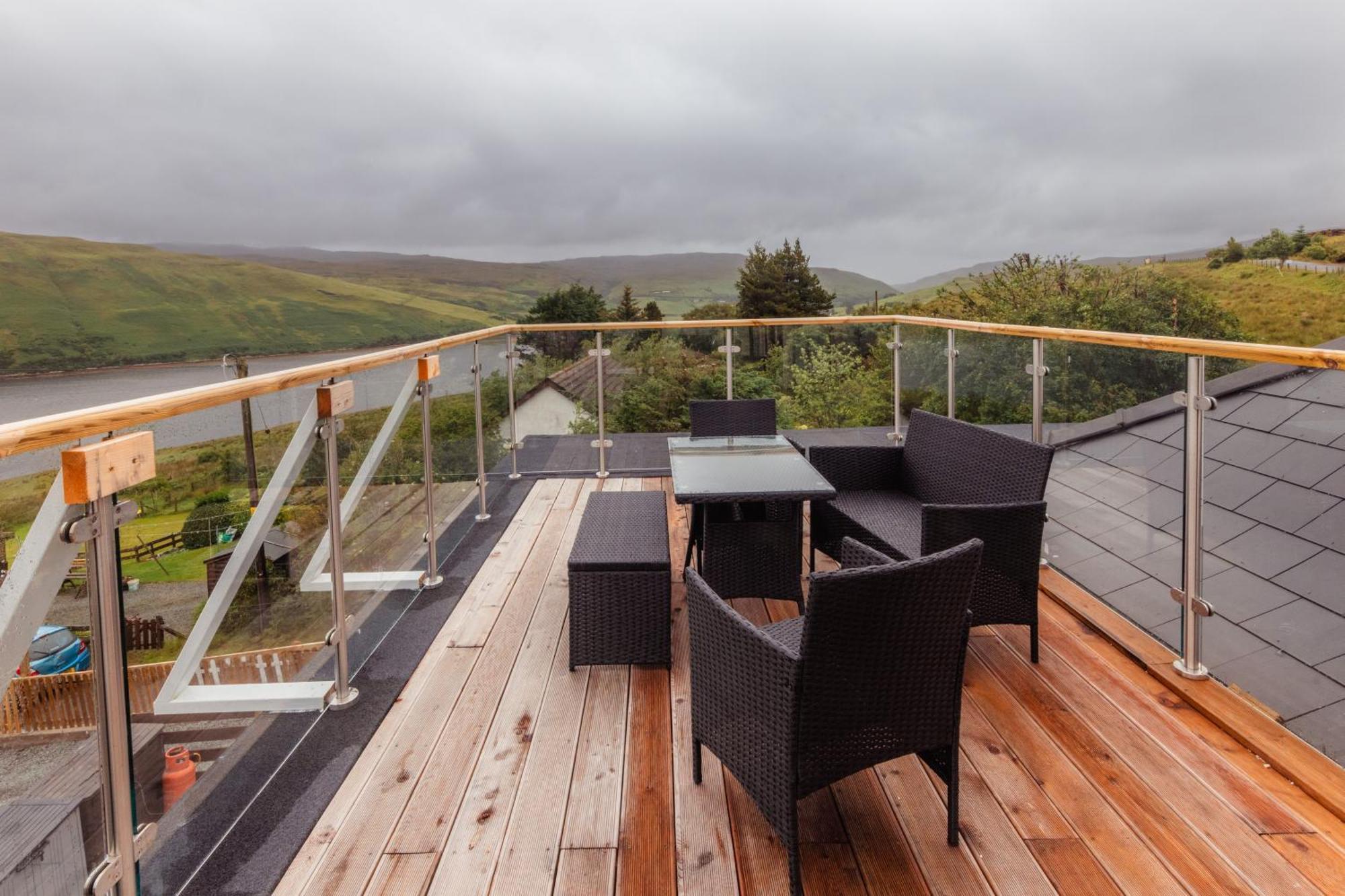 Luxury Cottage With Stunning Views By Fairy Pools 4 Carbost  Extérieur photo
